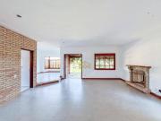 Casa com 3 dormitórios à venda, 317 m² por R$...