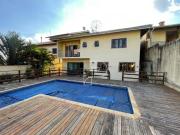 Casa com 3 dormitórios à venda, 320 m² por R$...