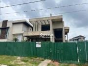 Casa com 3 dormitórios à venda, 320 m² por R$ 1.599.000...