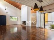 Casa com 3 dormitórios à venda, 329 m² por R$...