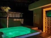 Casa com 3 dormitórios à venda, 330 m² por R$...