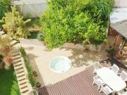 Casa com 3 dormitórios à venda, 330 m² por R$...
