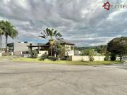 Casa com 3 dormitórios à venda, 330 m² por R$...