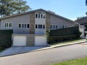 Casa com 3 dormitórios à venda, 330 m² por R$...