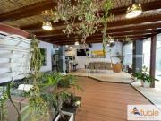 Casa com 3 dormitórios à venda, 330 m² por R$...