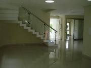 Casa com 3 dormitórios à venda, 330 m² por R$...