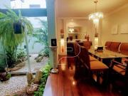 Casa com 3 dormitórios à venda, 336 m² por R$...