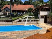 Casa com 3 dormitórios à venda, 340 m² por R$...