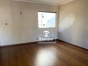 Casa com 3 dormitórios à venda, 340 m² por R$...