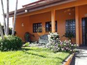 Casa com 3 dormitórios à venda, 342 m² por R$ 620.000...