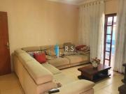 Casa com 3 dormitórios à venda, 350 m² por R$...