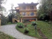 Casa com 3 dormitórios à venda, 350 m² por R$...