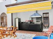 Casa com 3 dormitórios à venda, 350 m² por R$...