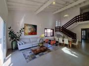 Casa com 3 dormitórios à venda, 350 m² por R$...