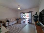 Casa com 3 dormitórios à venda, 350 m² por R$...