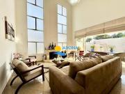 Casa com 3 dormitórios à venda, 350 m² por R$...