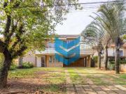 Casa com 3 dormitórios à venda, 350 m² por R$...