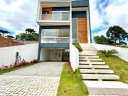 Casa com 3 dormitórios à venda, 350 m² por R$...