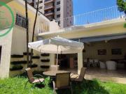 Casa com 3 dormitórios à venda, 350 m² por R$...