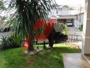 Casa com 3 dormitórios à venda, 350 m² por R$...
