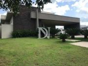 Casa com 3 dormitórios à venda, 350 m² por R$...