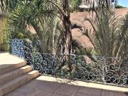 Casa com 3 dormitórios à venda, 357 m² por R$...