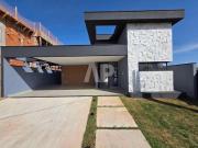 Casa com 3 dormitórios à venda, 360 m² por R$...