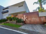 Casa com 3 dormitórios à venda, 360 m² por R$...