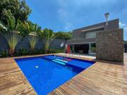 Casa com 3 dormitórios à venda, 360 m² por R$ 3.950.000...