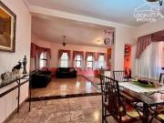 Casa com 3 dormitórios à venda, 360 m² por R$ 700.000,00...