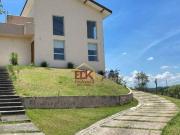 Casa com 3 dormitórios à venda, 360 m² por R$ 990.000...