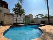 Casa com 3 dormitórios à venda, 365 m² por R$...