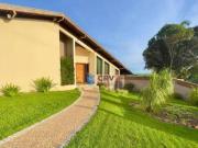 Casa com 3 dormitórios à venda, 366 m² por R$...