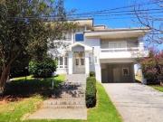 Casa com 3 dormitórios à venda, 367 m² por R$...