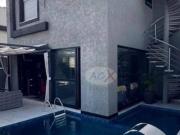 Casa com 3 dormitórios à venda, 367 m² por R$...