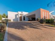 Casa com 3 dormitórios à venda, 368 m² por R$...