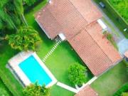 Casa com 3 dormitórios à venda, 370 m² por R$...