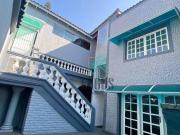 Casa com 3 dormitórios à venda, 373 m² por R$...