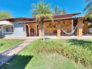 Casa com 3 dormitórios à venda, 374 m² por R$ 1.780.000...