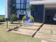 Casa com 3 dormitórios à venda, 381 m² por R$...