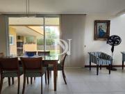 Casa com 3 dormitórios à venda, 381 m² por R$...