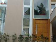 Casa com 3 dormitórios à venda, 387 m² por R$...