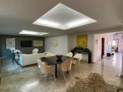 Casa com 3 dormitórios à venda, 390 m² por R$...