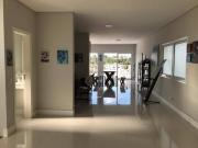 Casa com 3 dormitórios à venda, 395 m² por R$...