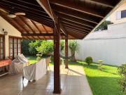 Casa com 3 dormitórios à venda, 399 m² por R$...