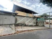 Casa com 3 dormitórios à venda, 400 m² por R$...