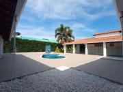 Casa com 3 dormitórios à venda, 400 m² por R$...