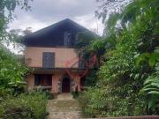 Casa com 3 dormitórios à venda, 400 m² por R$...