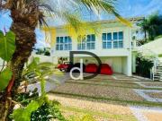 Casa com 3 dormitórios à venda, 400 m² por R$...