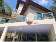 Casa com 3 dormitórios à venda, 418m² por R$ 1.600.000...